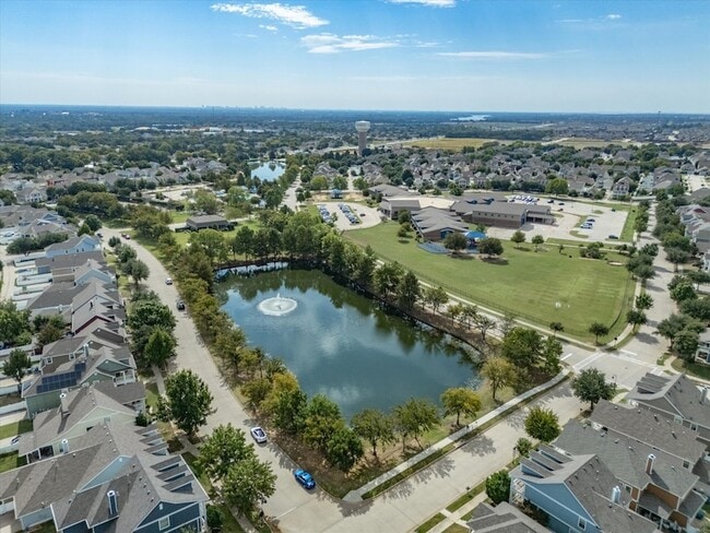 Building Photo - 5937 Revere Dr