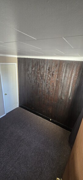 Building Photo - 9431 97th St