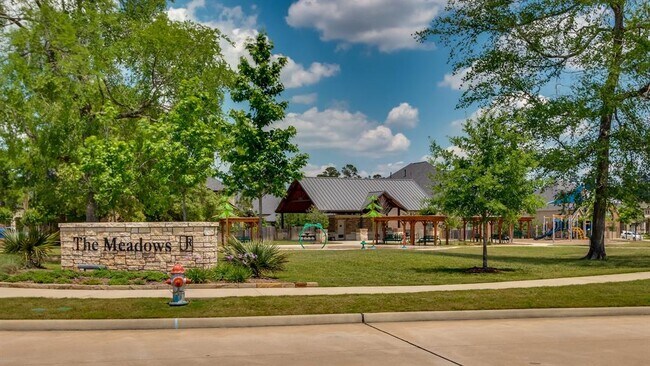 Building Photo - 1515 Holly Chase Ct