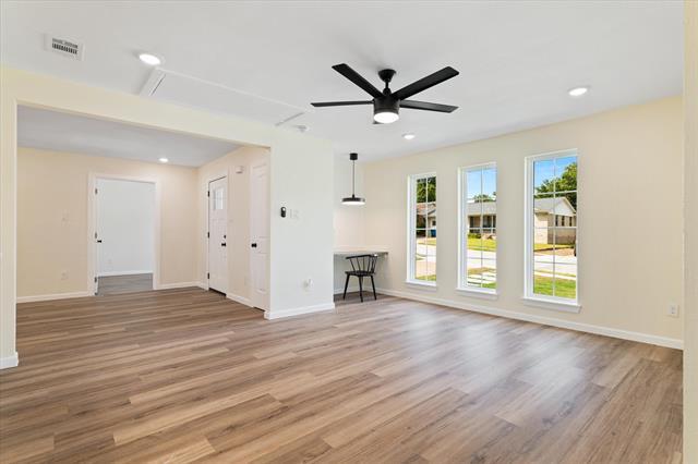 Building Photo - 8734 Westfield Dr