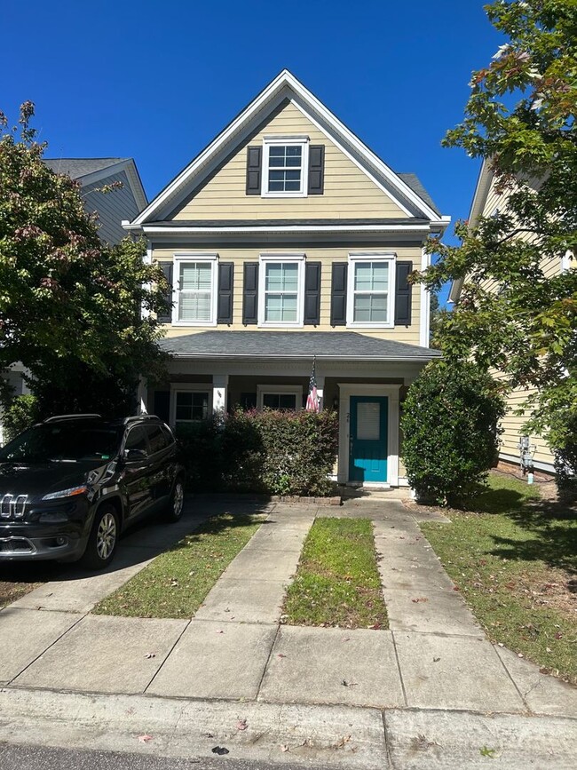 Primary Photo - 26 Old Shandon Cir