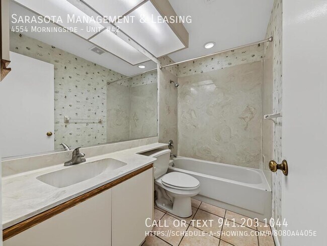 Building Photo - 4554 Morningside-Unit  #42