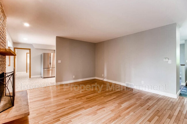 Building Photo - 220 Hopi Pl