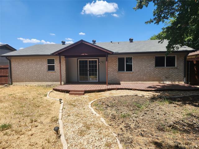Building Photo - 6400 Dorchester Trail