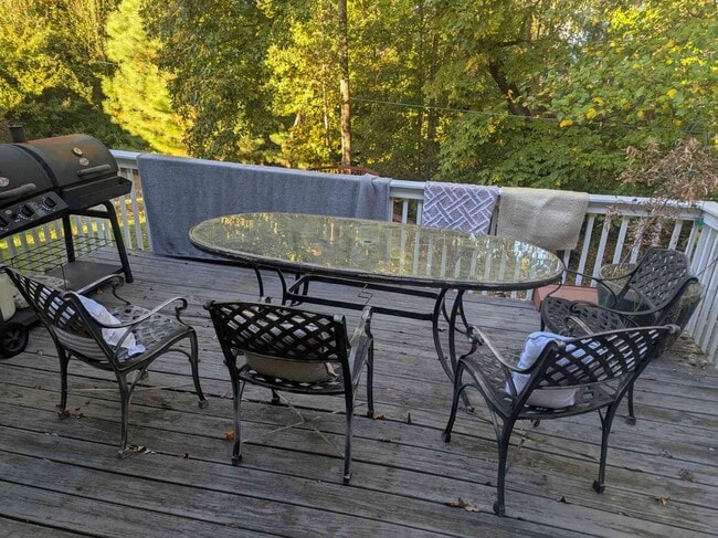 Building Photo - 1116 Santa Fe Station