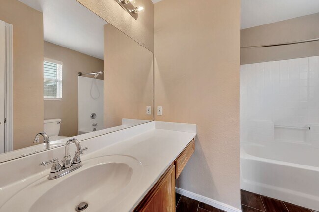 Building Photo - 4608 Indigo Dr