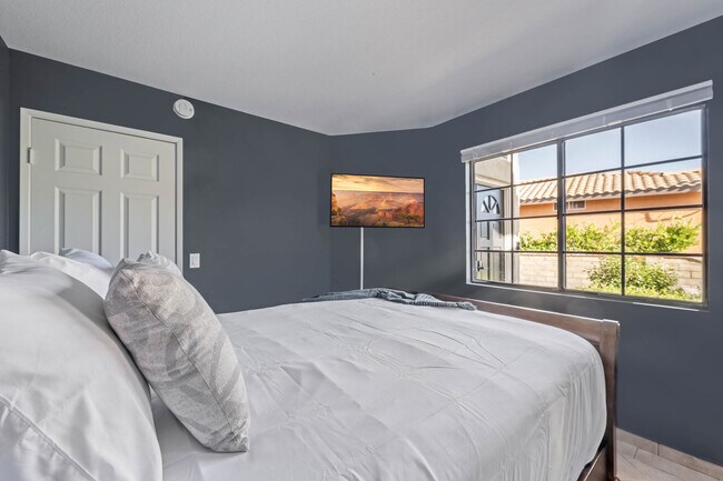 Building Photo - 27813 Firebrand Dr