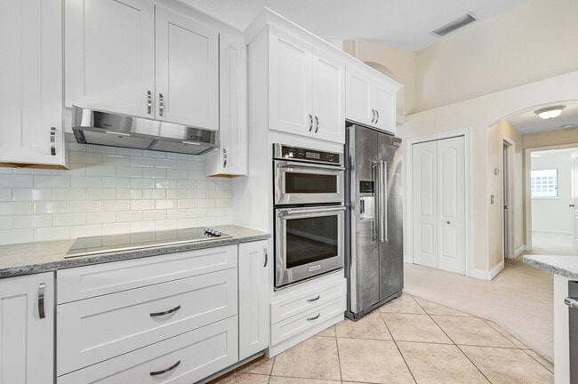 Building Photo - 4190 Chardonnay Dr