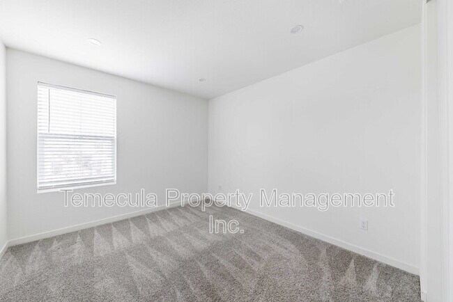 Building Photo - 28245 Digger Ln