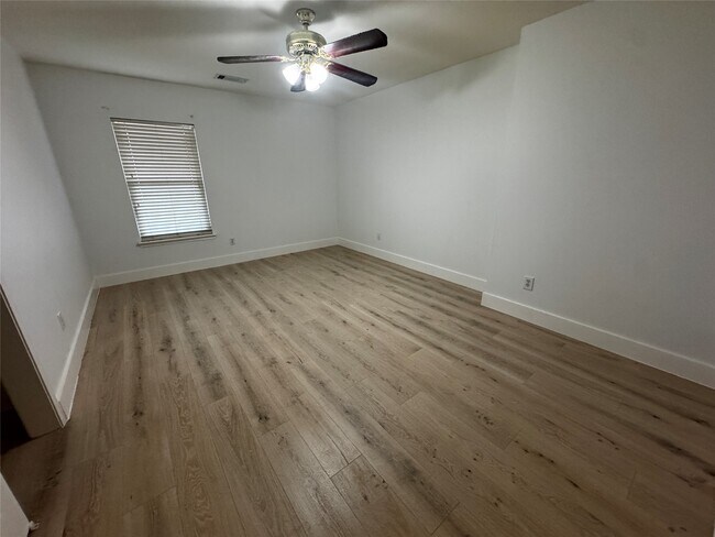 Building Photo - 19622 Sasquatch Dr