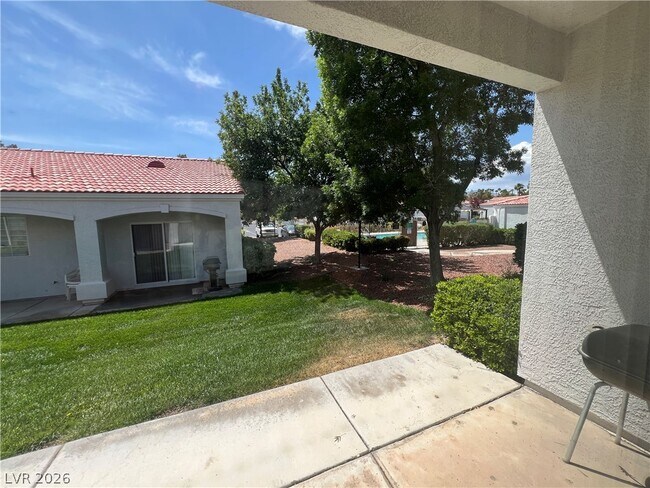 Building Photo - 8791 Crystal Port Ave