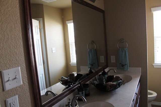 Building Photo - 2102 Golden Eagle Dr