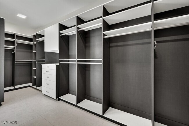Building Photo - 378 Tranquil Peak Ct