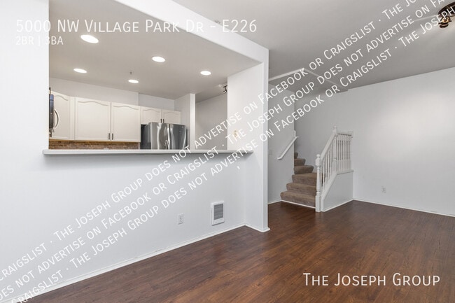 Building Photo - 5000 NW Village Park Dr