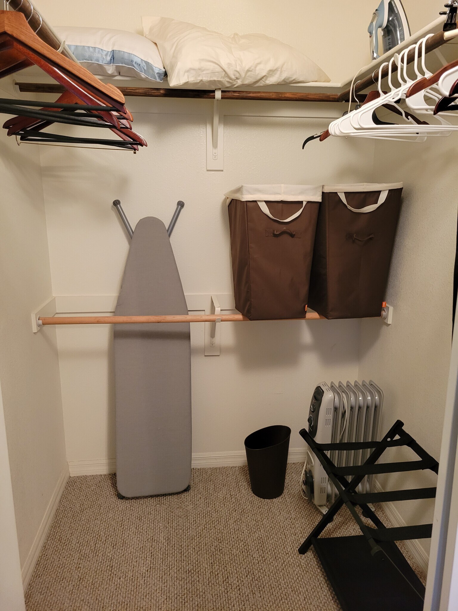 Master Closet - 6900 E Princess Dr