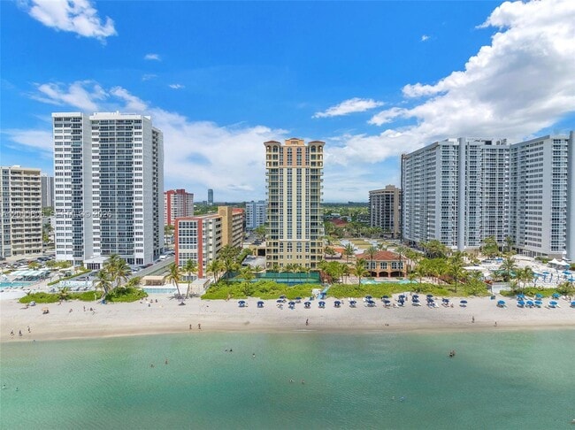 Building Photo - 2065 S Ocean Dr