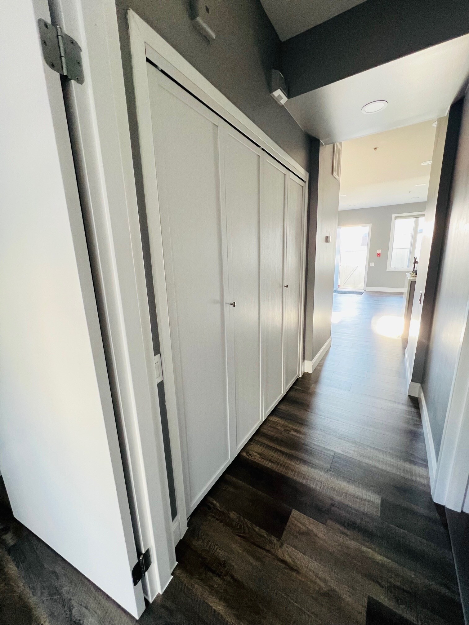 Building Photo - 182 Gay St