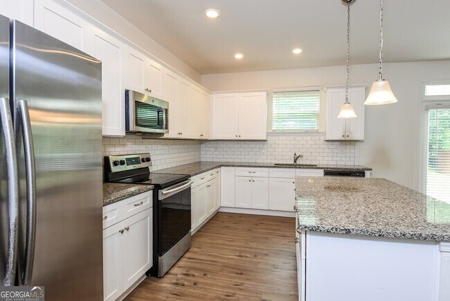 Building Photo - 7844 Wrotham Cir