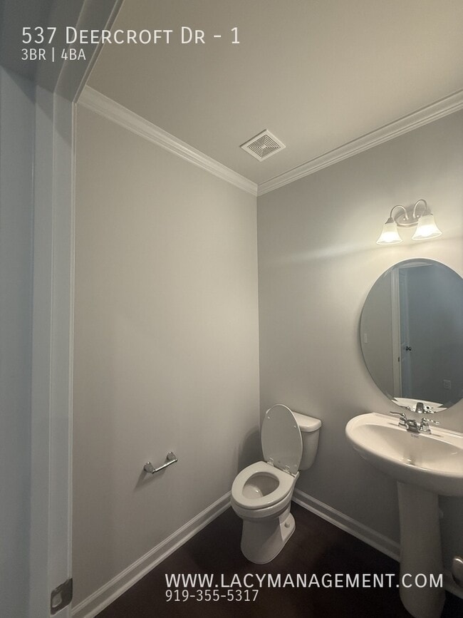 Building Photo - 537 Deercroft Dr
