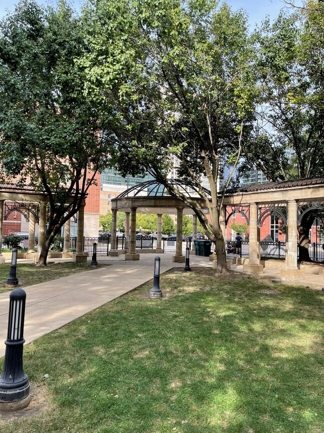 Building Photo - 1440 S Wabash Ave