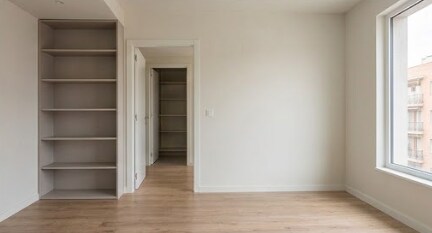Building Photo - 622 W 23rd St