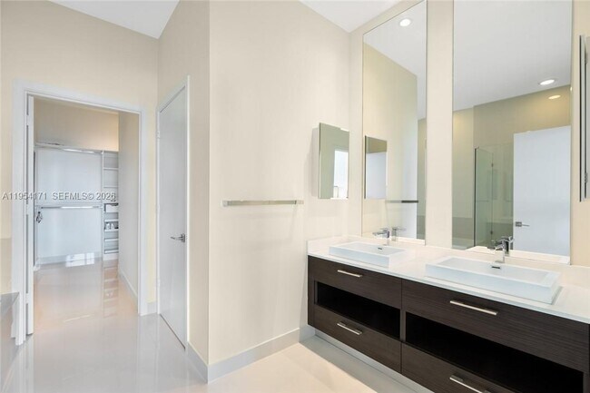 Building Photo - 45 SW 9th St