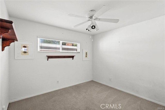 Building Photo - 810 N Maria Ave