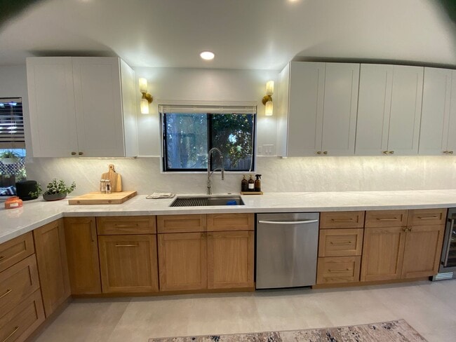 Building Photo - Stunning Home with Backyard Oasis with inground pool and spa