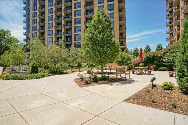 Building Photo - 625 N Segoe Rd