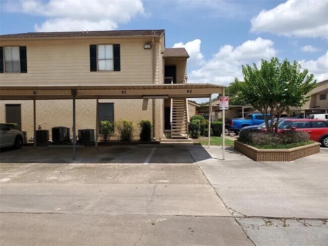 Building Photo - 5000 Milwee St