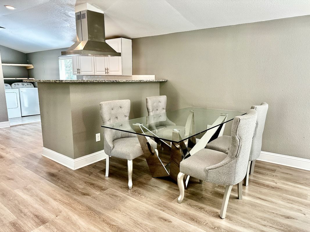 Building Photo - 1716 W Mayfield Rd