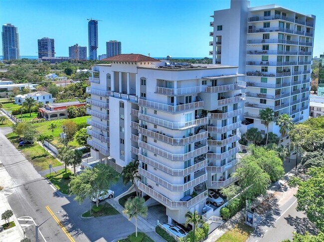 Building Photo - 280 SW 20th Rd