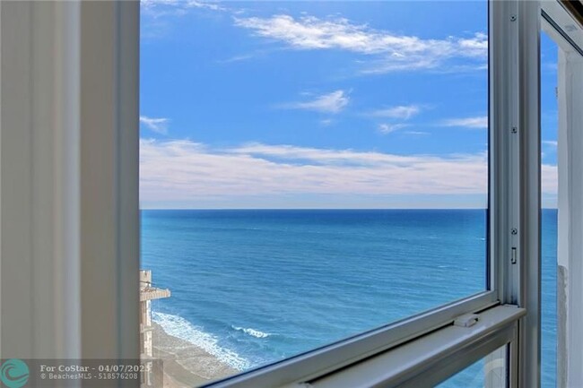 Building Photo - 3750 Galt Ocean Dr