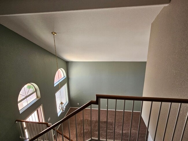 Building Photo - Spacious 3bd home in peoria