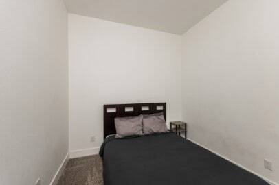 Building Photo - 2216 Dyson St