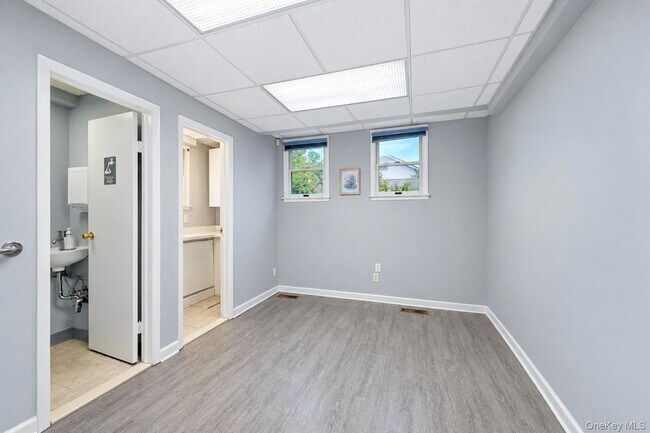 Building Photo - 108 Hempstead Ave