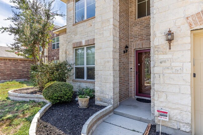 Building Photo - 8922 Weimer Forest