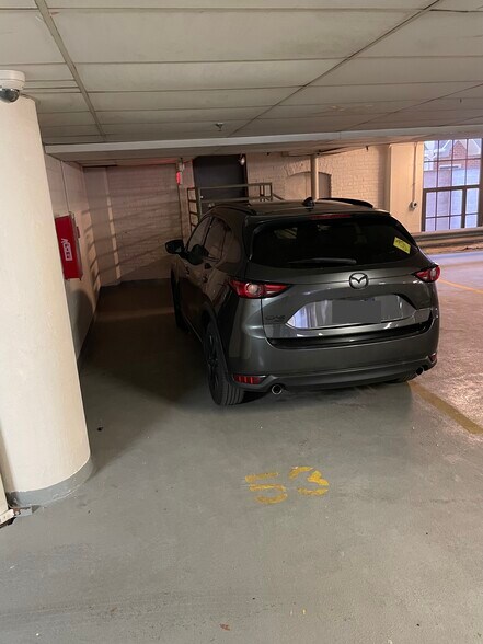 Building Photo - 2429 Locust St