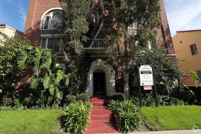 Building Photo - Cochran Apartments