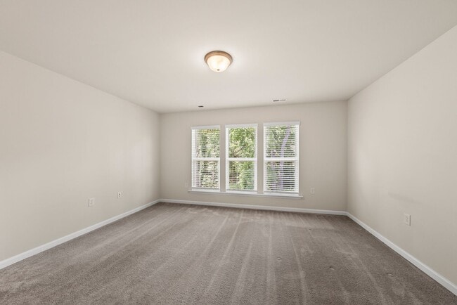 Building Photo - 82 Whitesell Way
