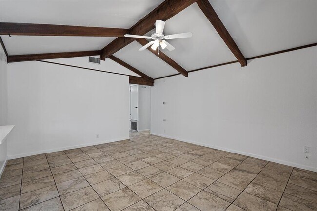 Building Photo - 1912 Terry Ln