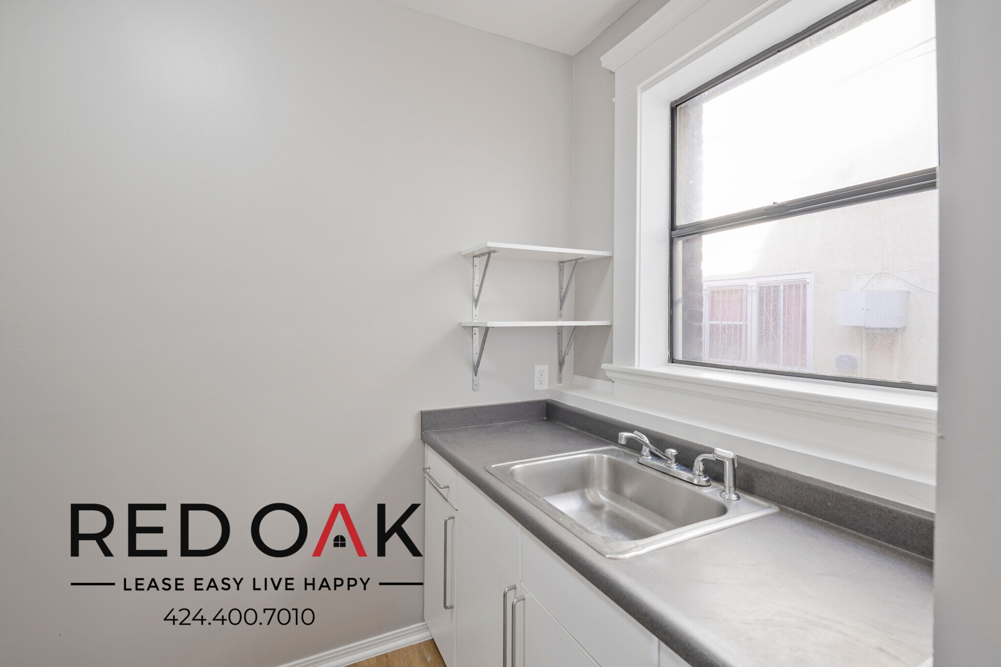 Building Photo - 692 Valencia St