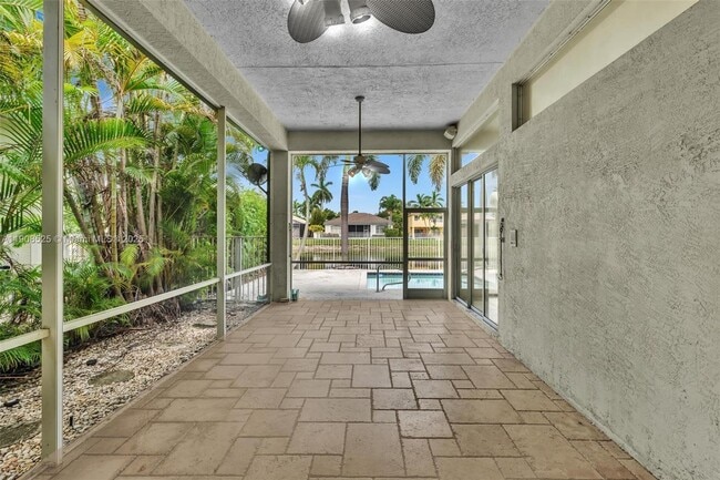 Building Photo - 18579 Harbor Light Way