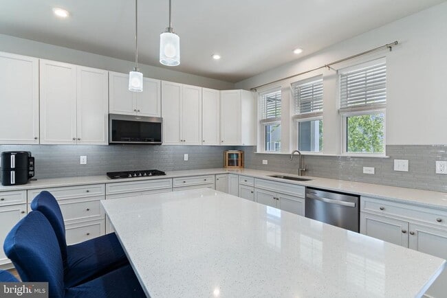 Building Photo - 17713 Longspur Cove Ln