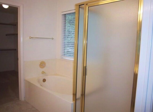 Building Photo - 4308 Walling Forge Dr