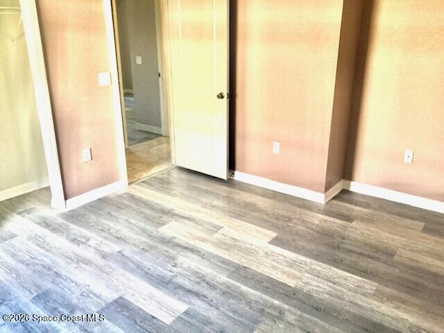 Building Photo - 2033 Gloria Cir