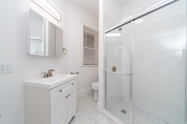 Building Photo - 24 Westland Ave