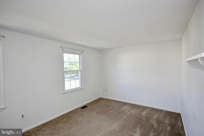Building Photo - 14405 Black Horse Ct