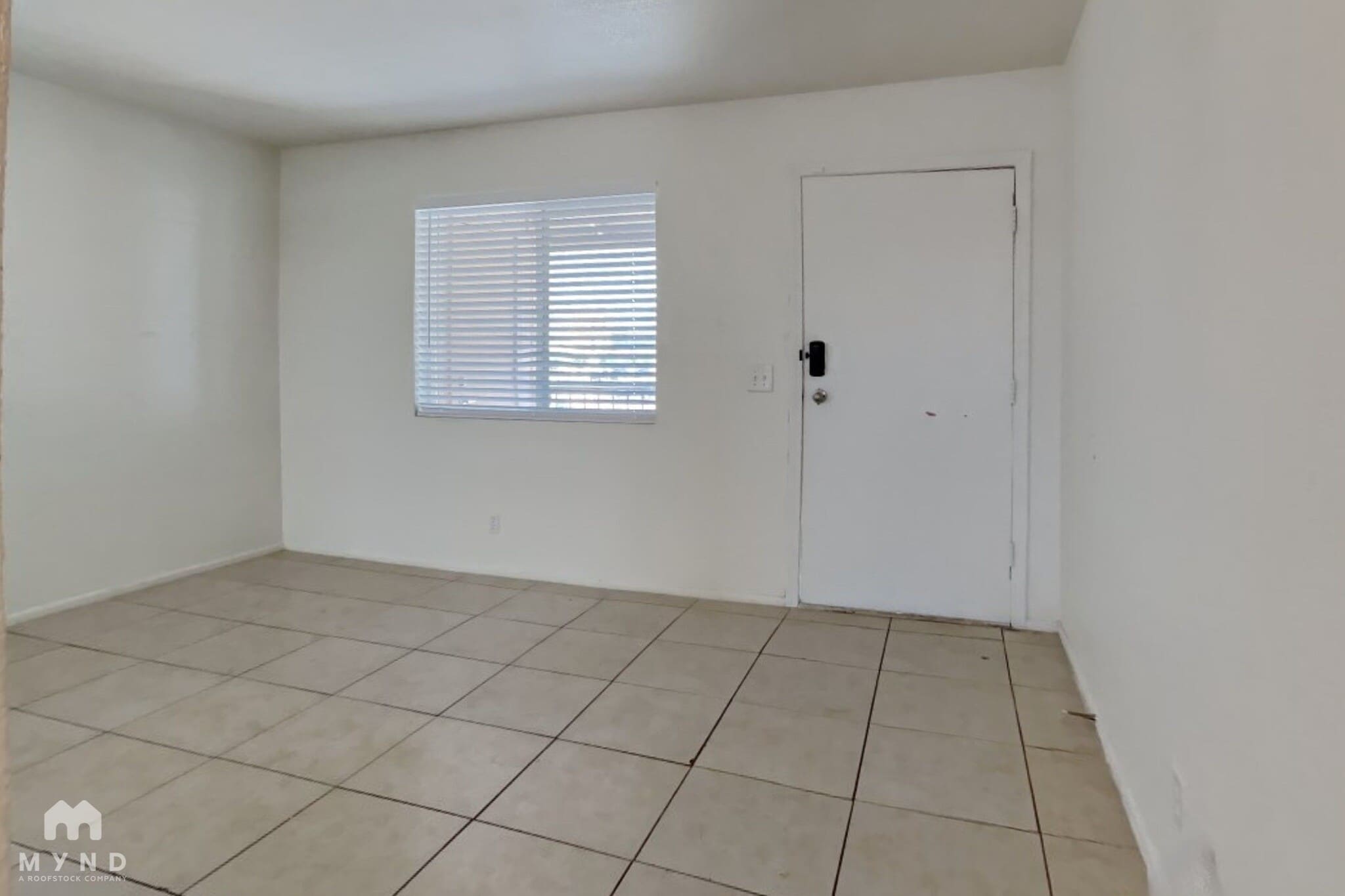 Building Photo - 6657 W Ocotillo Rd