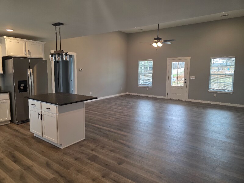 Building Photo - 102 Alice Preston Lp